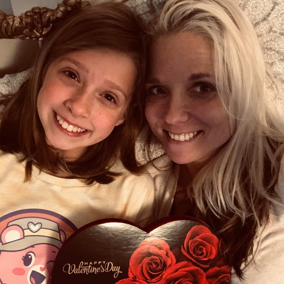 Meet your Posher, Kris - Picture 1 of 1